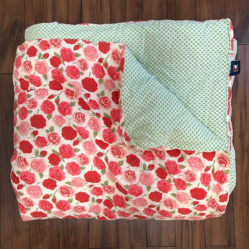 Tommy Hilfiger Jenna Twin Comforter